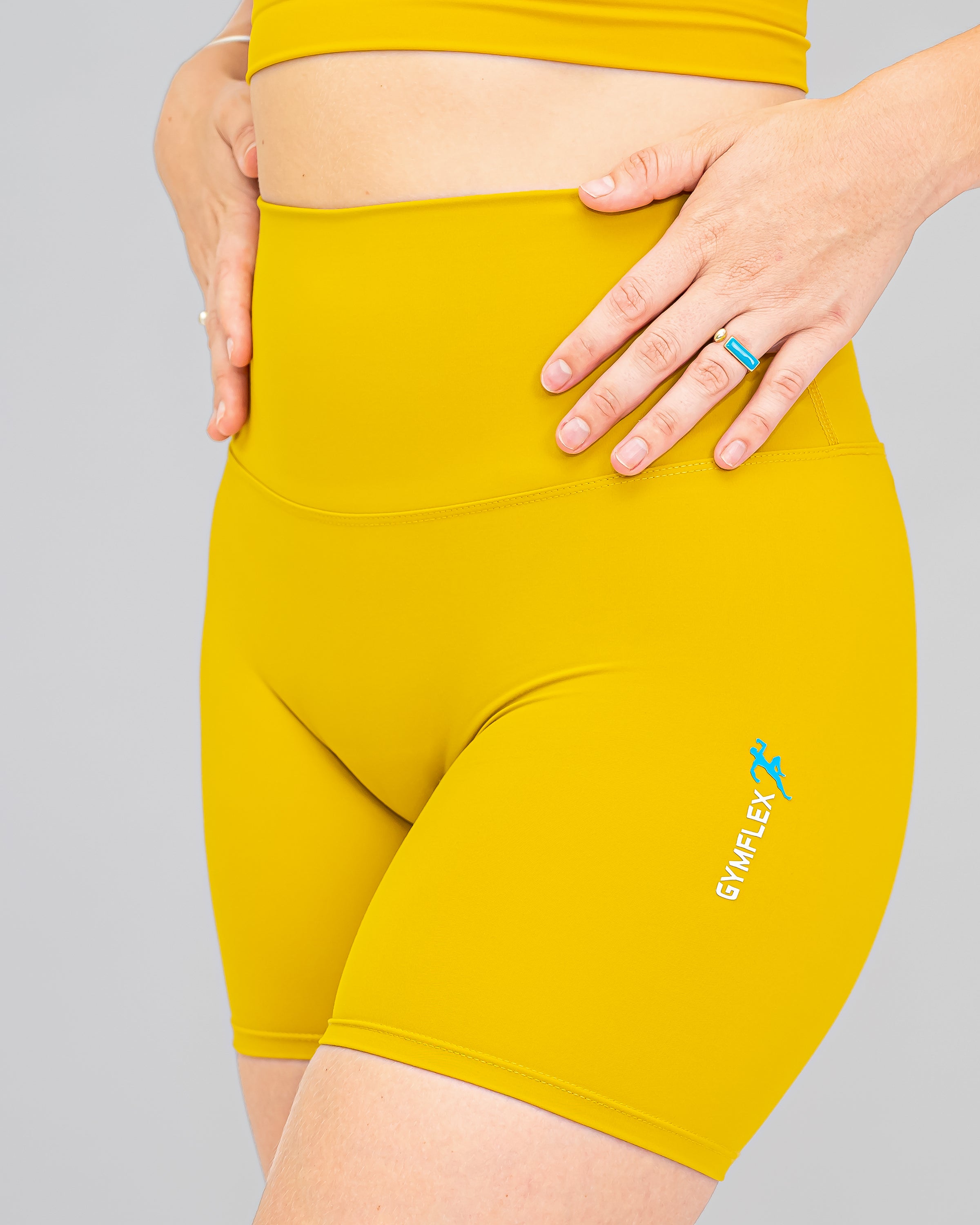 Nova Shorts - Yellow