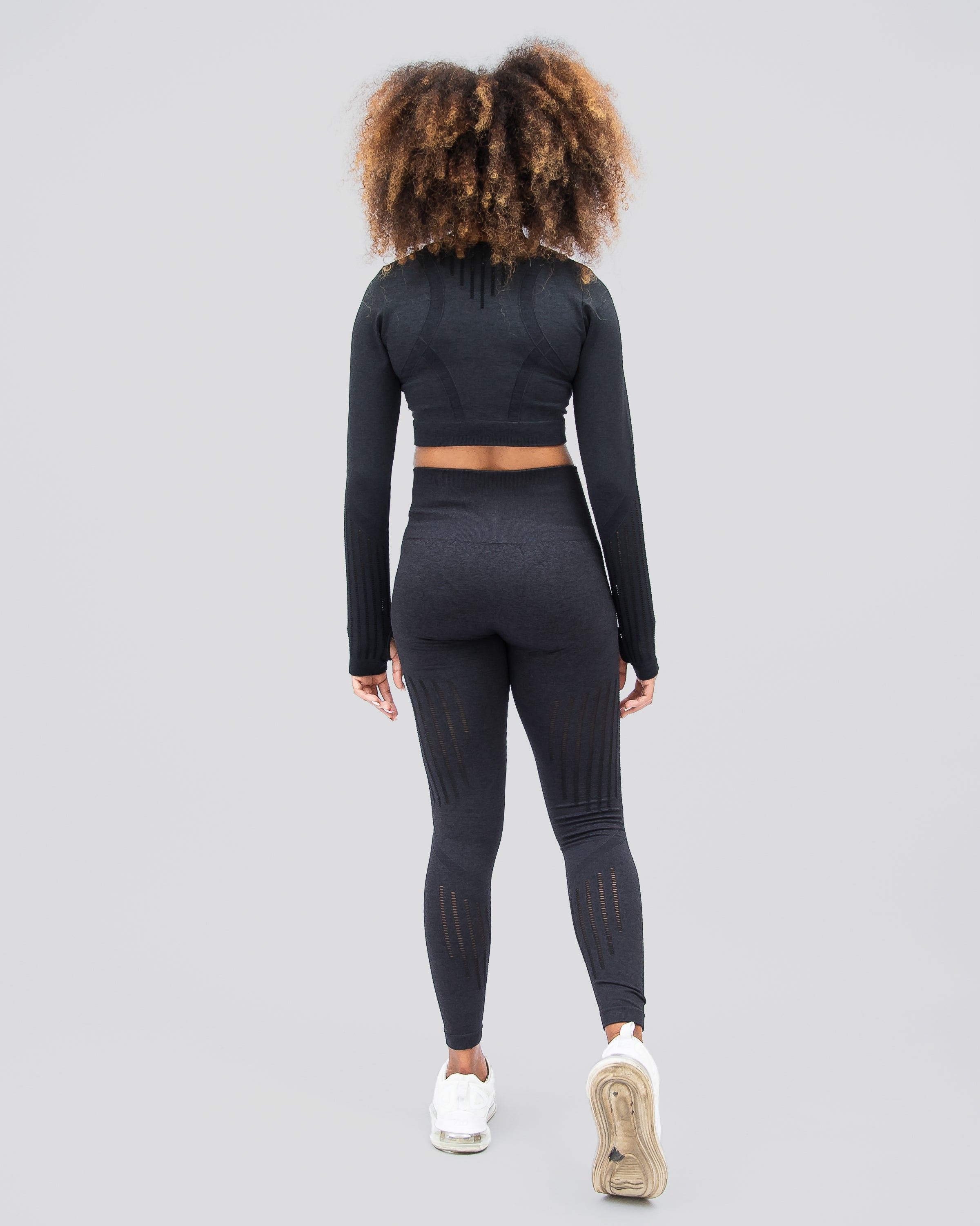 Dynamic Black Long Sleeve Crop Top