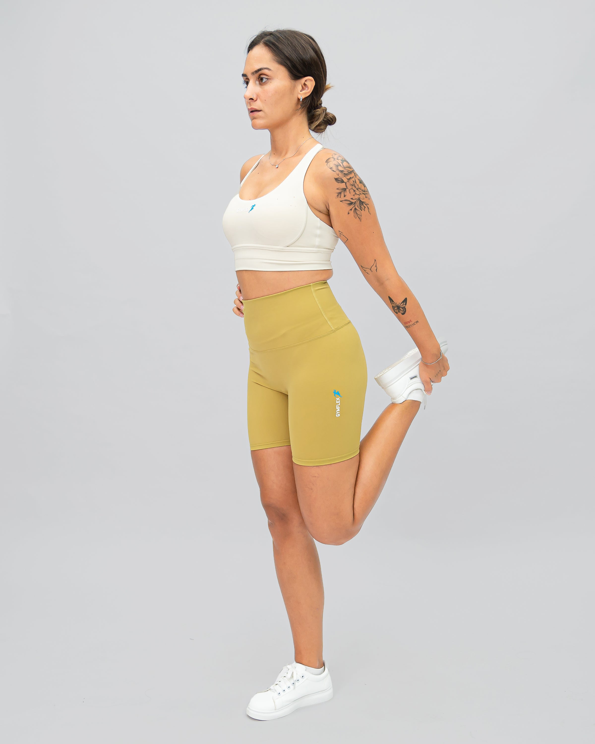 Nova Shorts - Yellow leaves